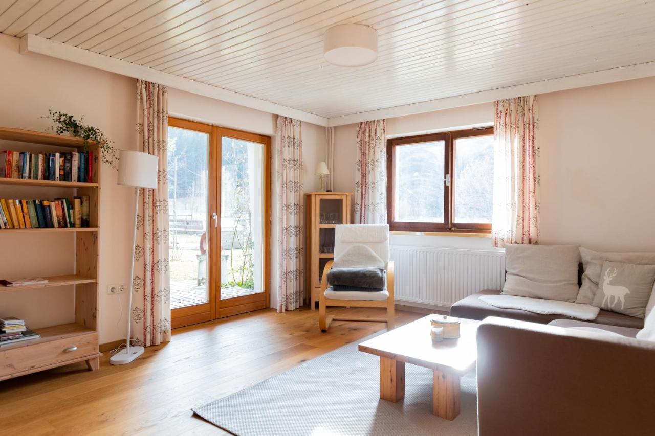 Buehlhaeusl Apartamento Grünau im Almtal Exterior foto